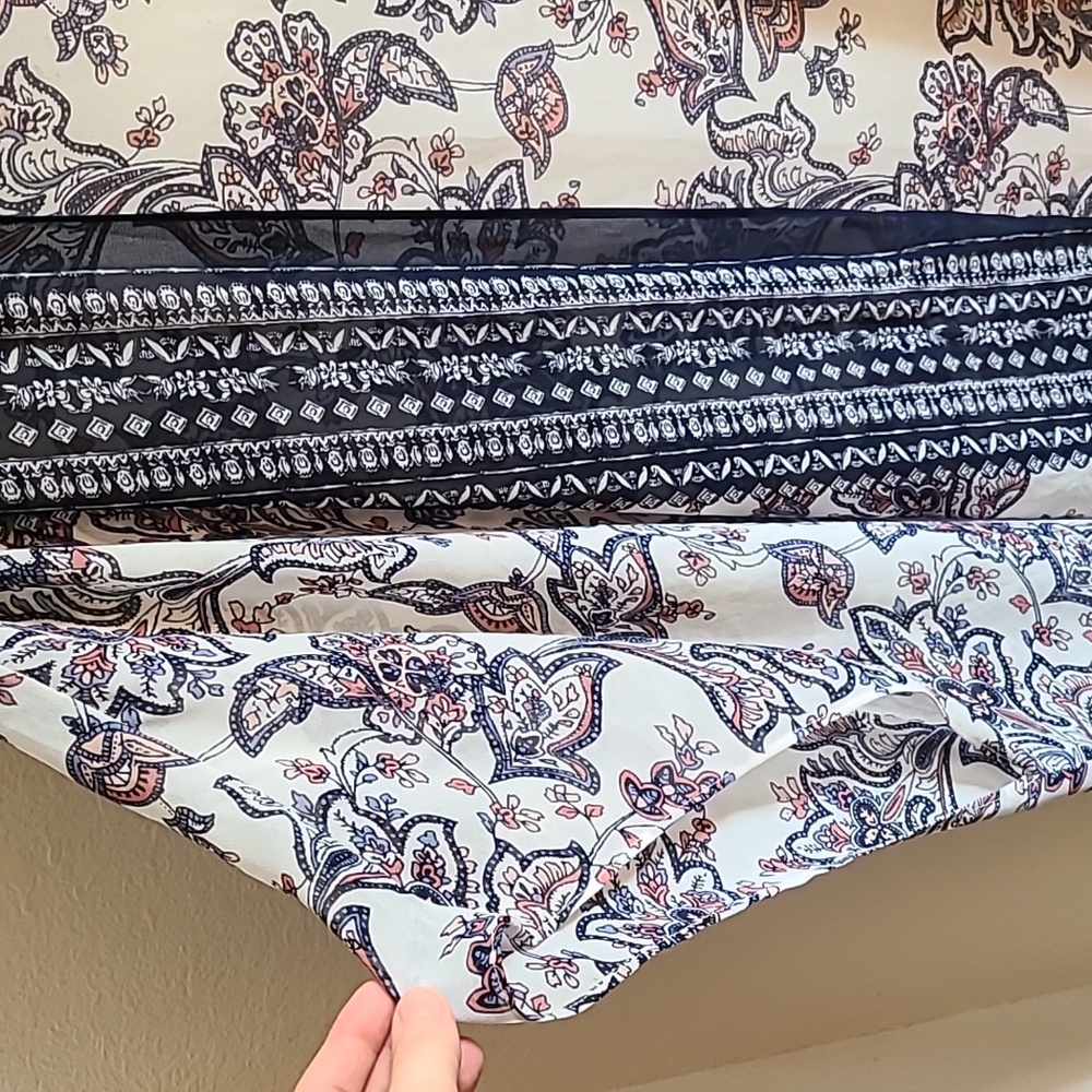 Sheer Kimono - Picture 3 of 5
